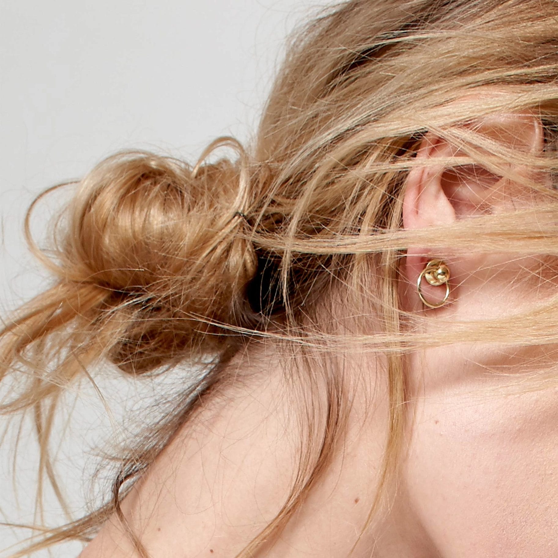 Gold plated ring pin to use as earrings or pin