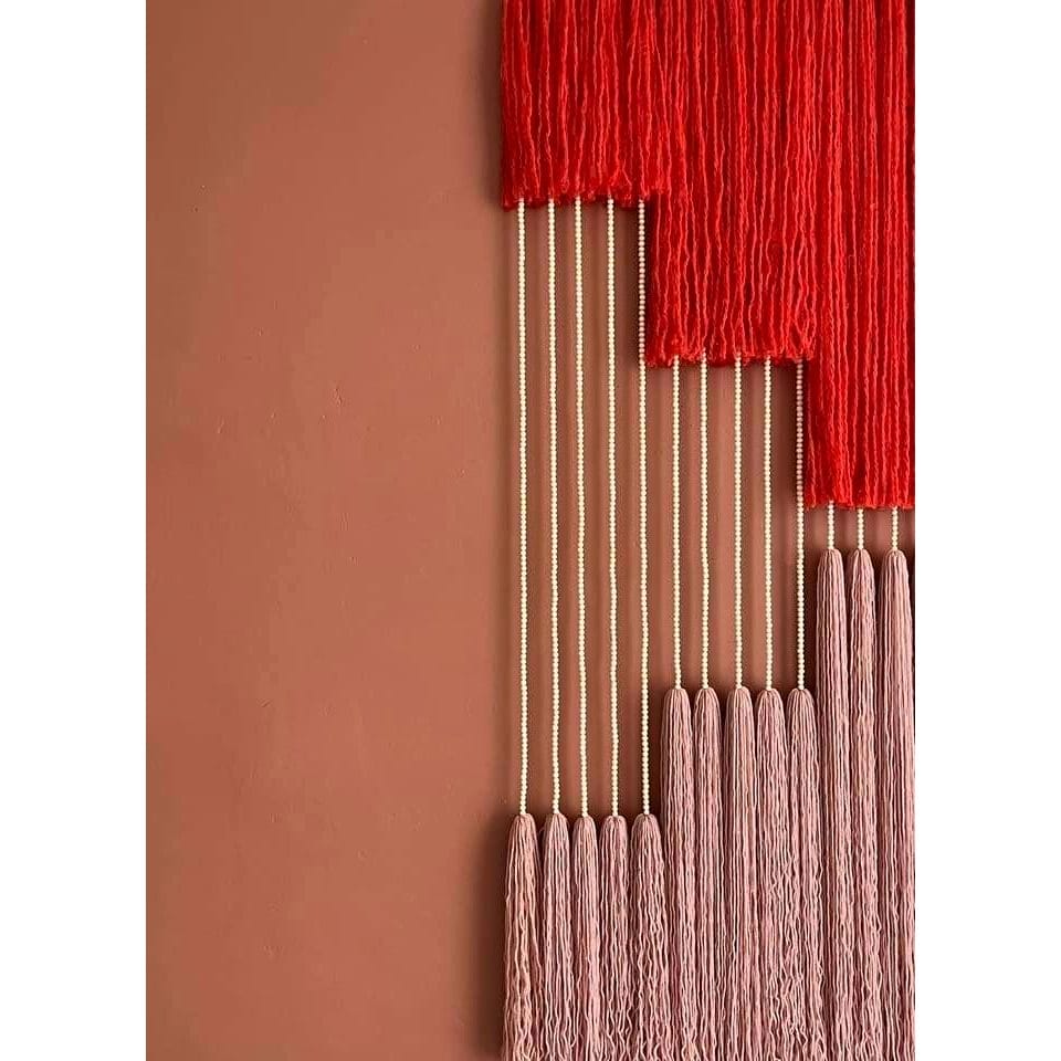 Two shades wool wall decoration