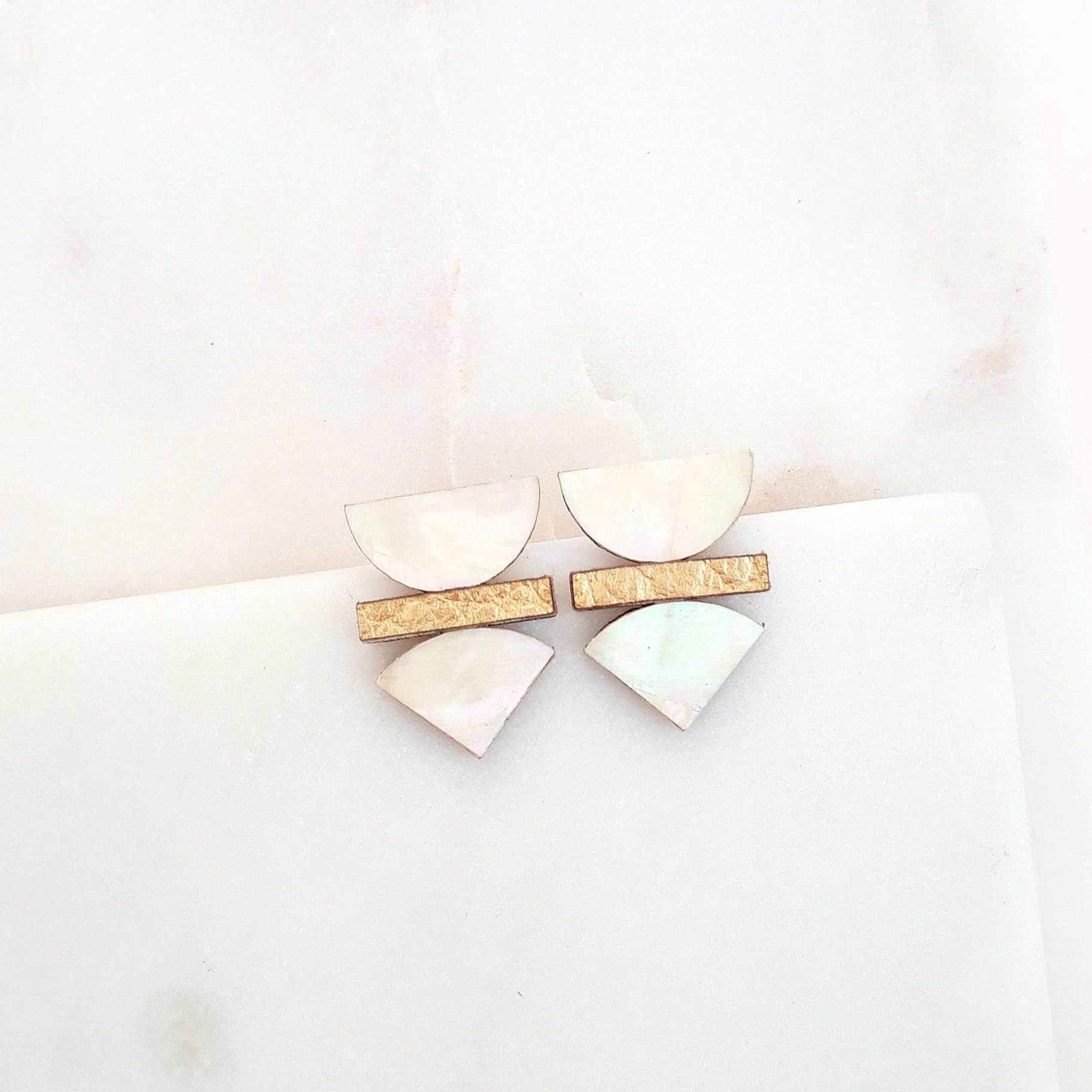 Solar-Mother-Of-Pearl