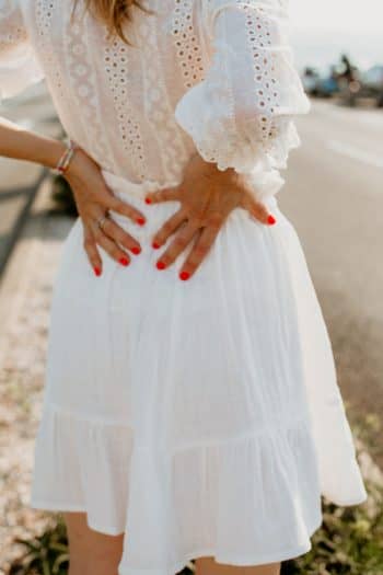 Frilly waist white skirt